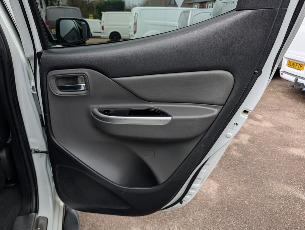 Used Mitsubishi L200 2015 for sale - 77891252: Photo 27