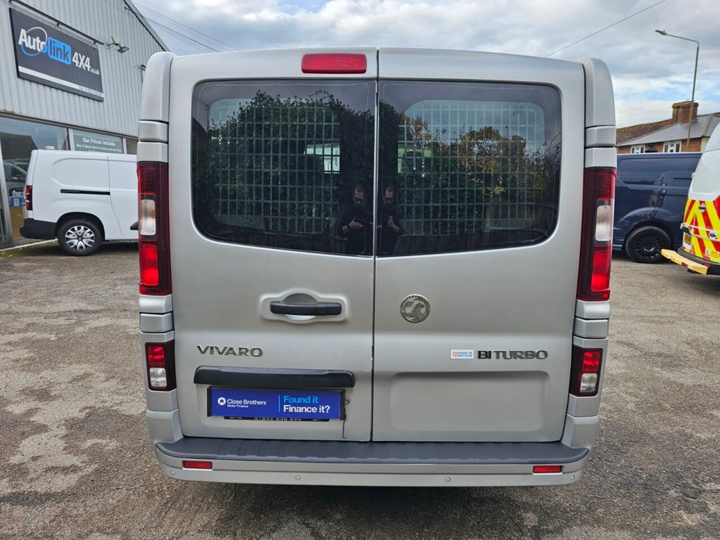 Used Vauxhall Vivaro 2017 for sale - 76787666: Photo 11