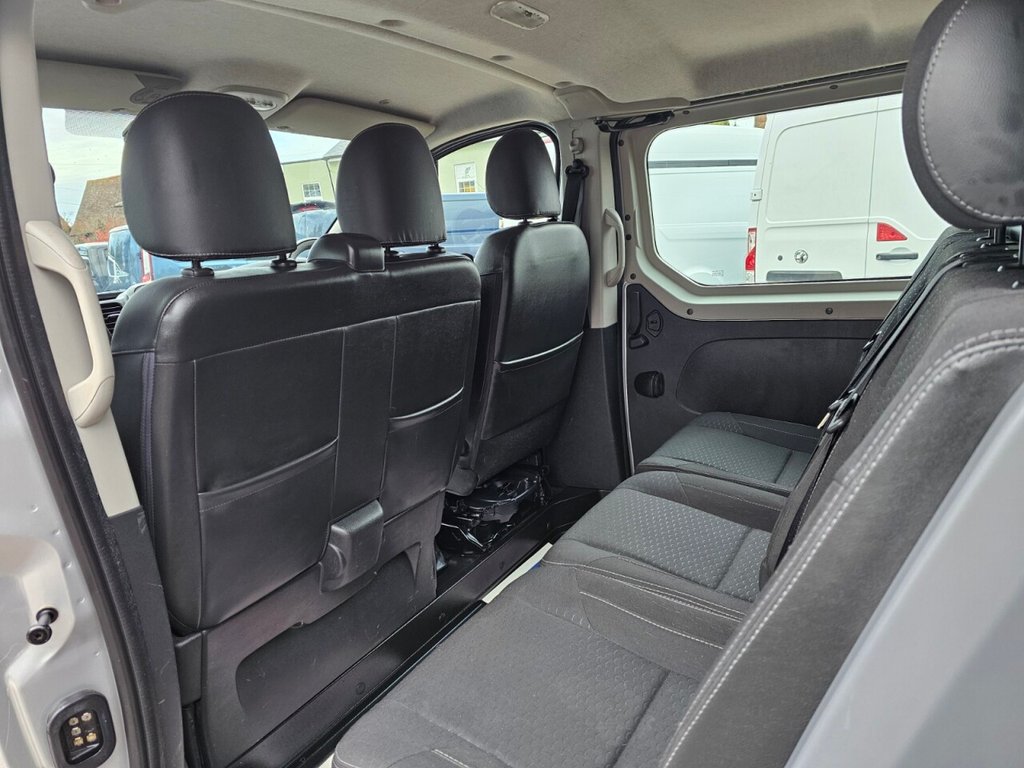 Used Vauxhall Vivaro 2017 for sale - 76787666: Photo 23