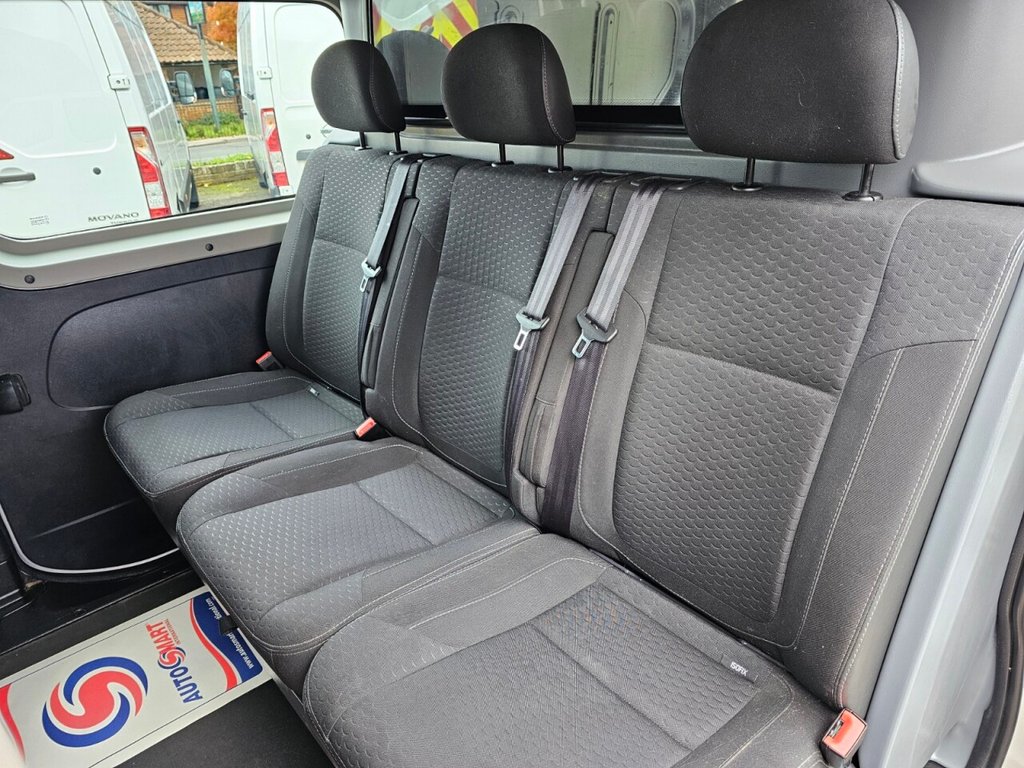 Used Vauxhall Vivaro 2017 for sale - 76787666: Photo 24