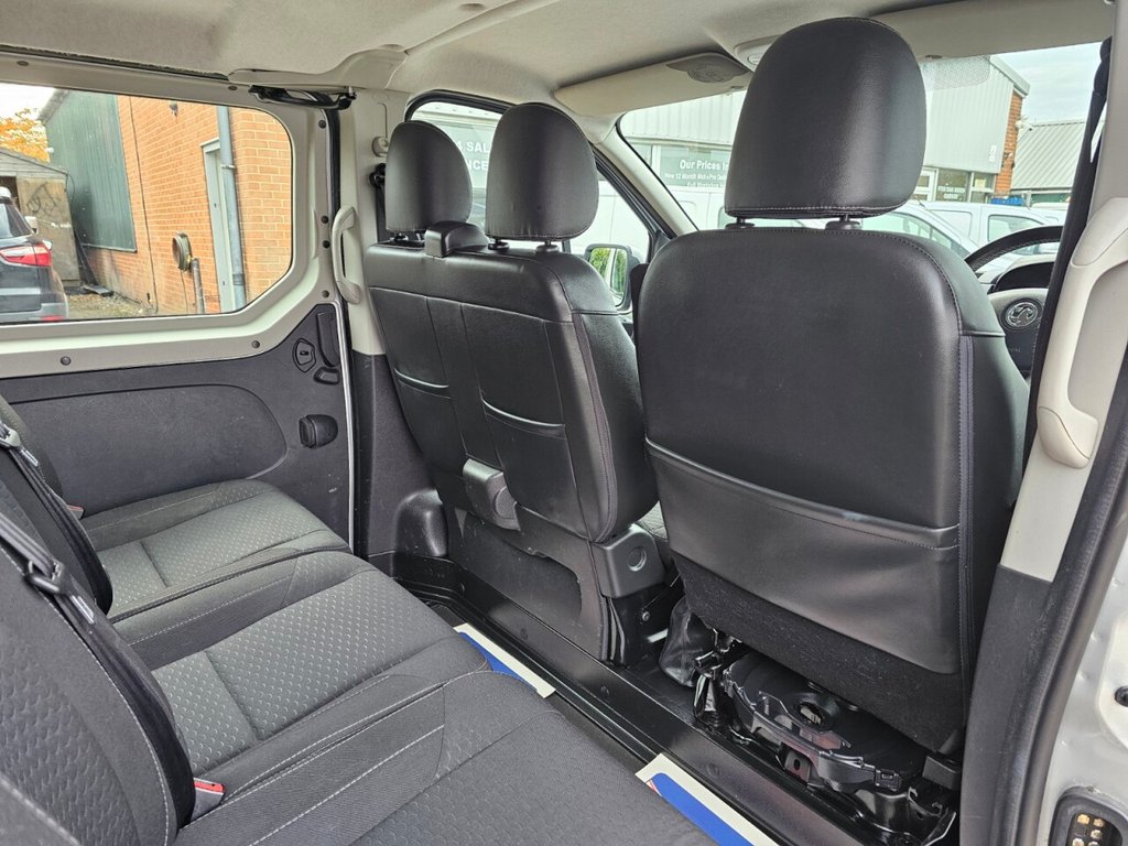 Used Vauxhall Vivaro 2017 for sale - 76787666: Photo 26