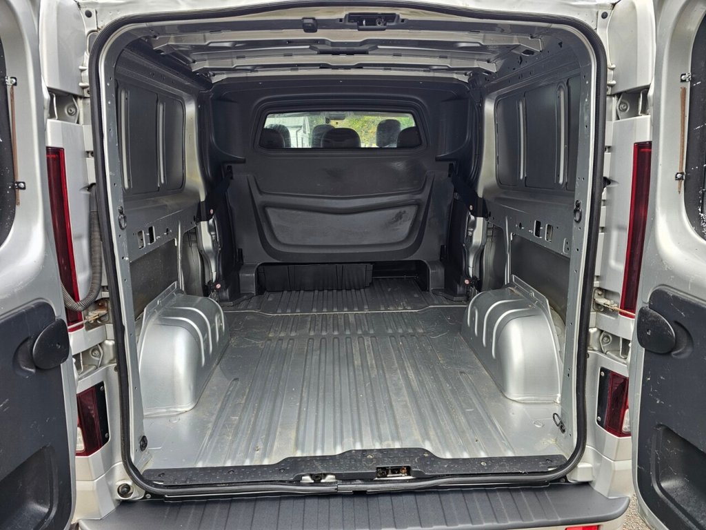 Used Vauxhall Vivaro 2017 for sale - 76787666: Photo 28