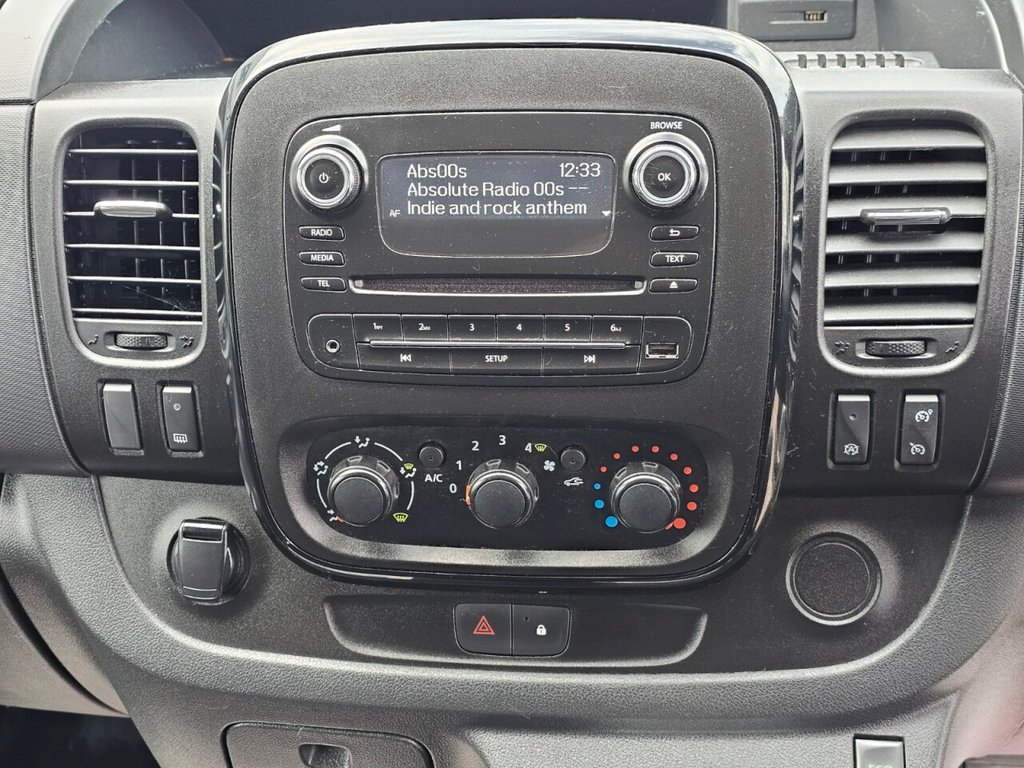 Used Vauxhall Vivaro 2017 for sale - 76787666: Photo 32