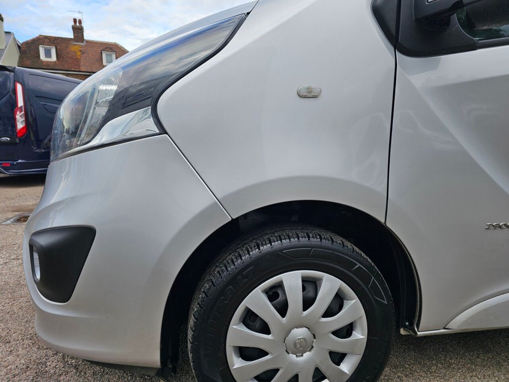 Used Vauxhall Vivaro 2017 for sale - 76787666: Photo 36