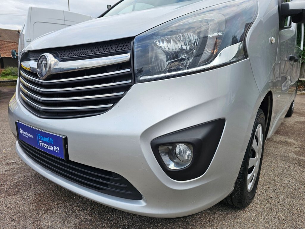 Used Vauxhall Vivaro 2017 for sale - 76787666: Photo 37