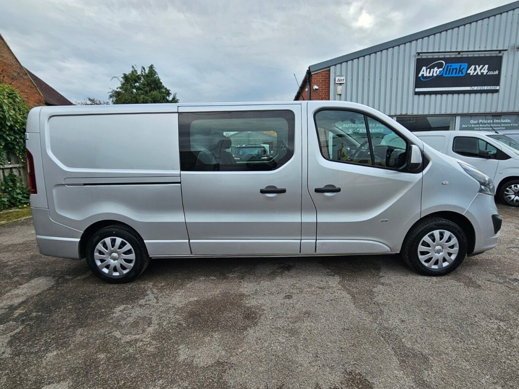 Used Vauxhall Vivaro 2017 for sale - 76787666: Photo 9