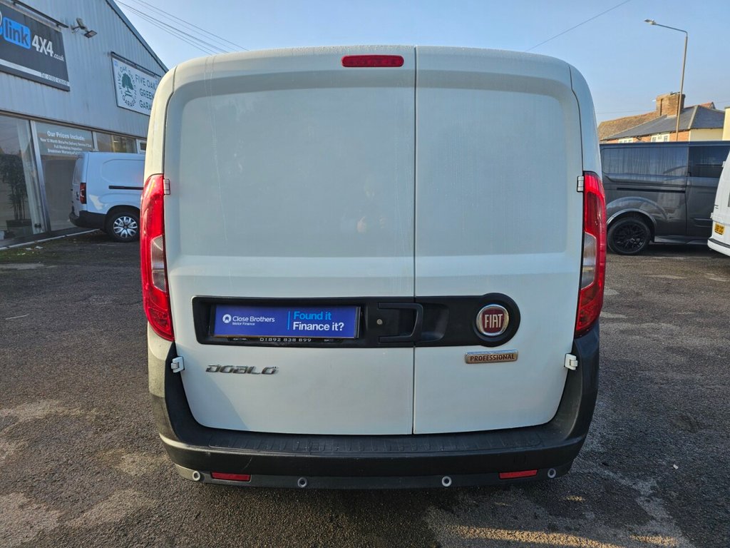 Used Fiat Doblo 2018 for sale - 77018132: Photo 12