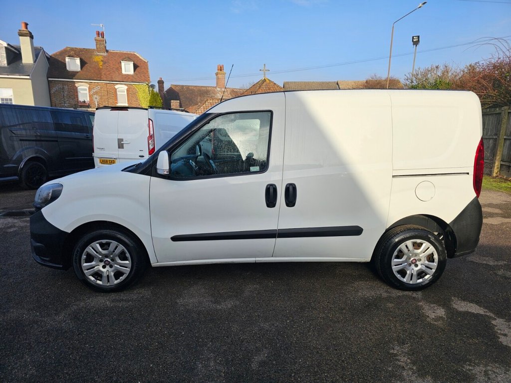 Used Fiat Doblo 2018 for sale - 77018132: Photo 14