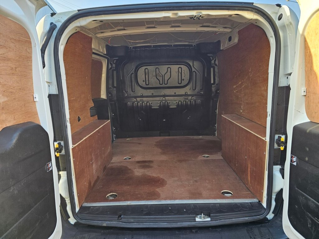 Used Fiat Doblo 2018 for sale - 77018132: Photo 27