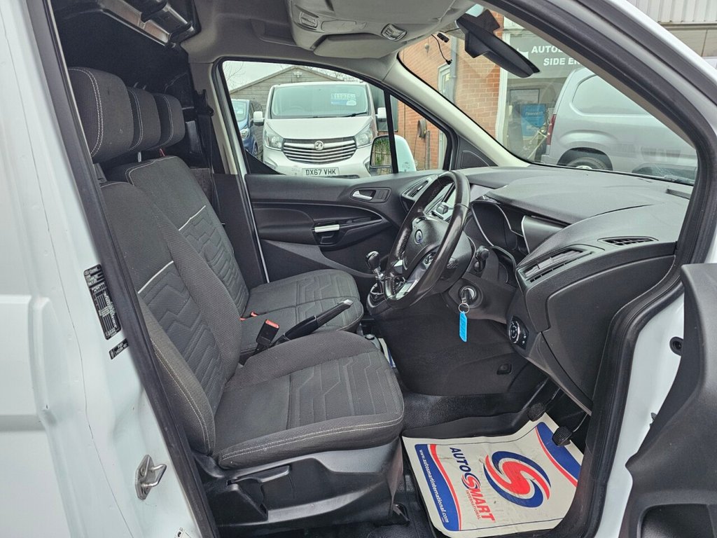 Used Ford Transit Connect 2017 for sale - 76986114: Photo 16