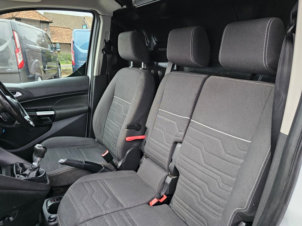 Used Ford Transit Connect 2017 for sale - 76986114: Photo 21