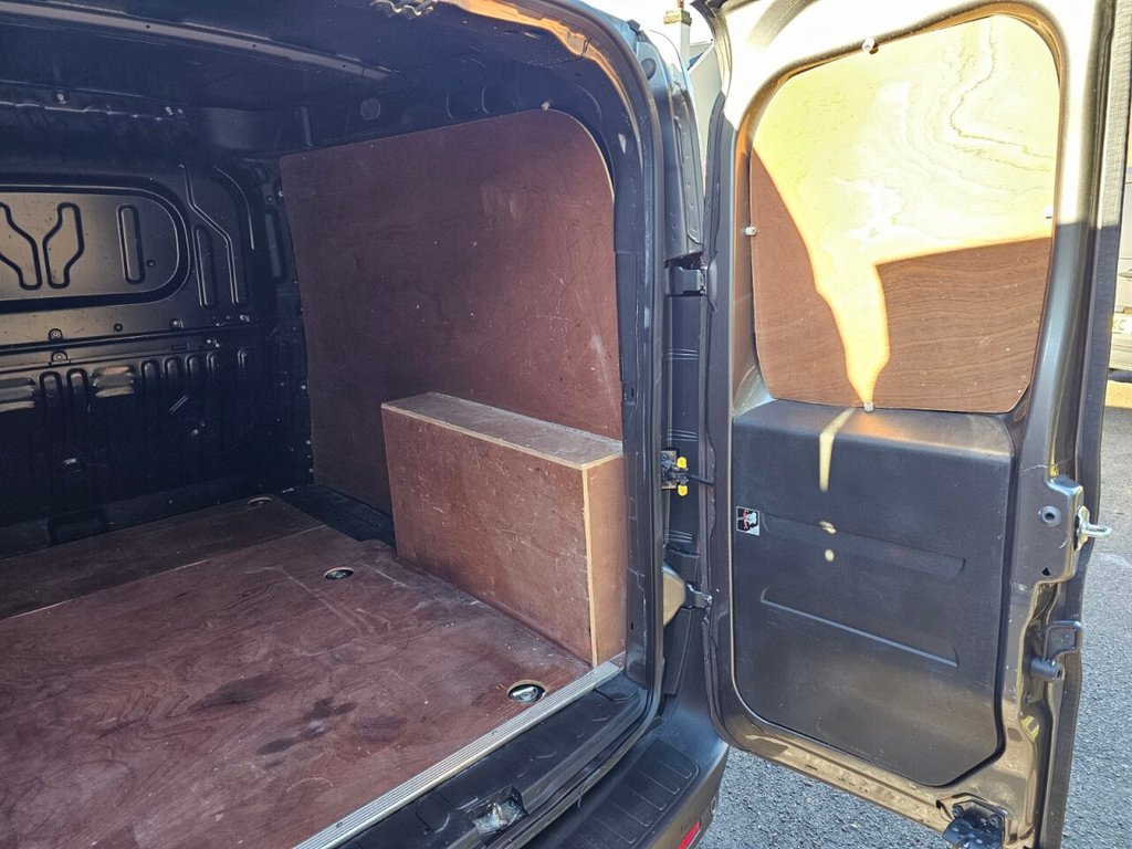 Used Fiat Doblo 2017 for sale - 77212725: Photo 20
