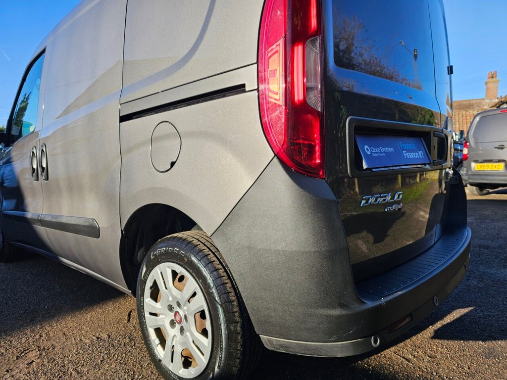 Used Fiat Doblo 2017 for sale - 77212725: Photo 48