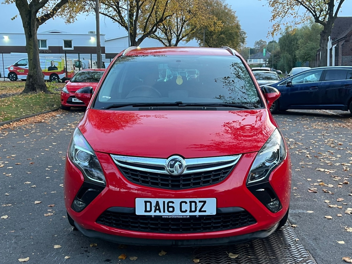 Used Vauxhall Zafira 2016 for sale - 76380355: Photo 2