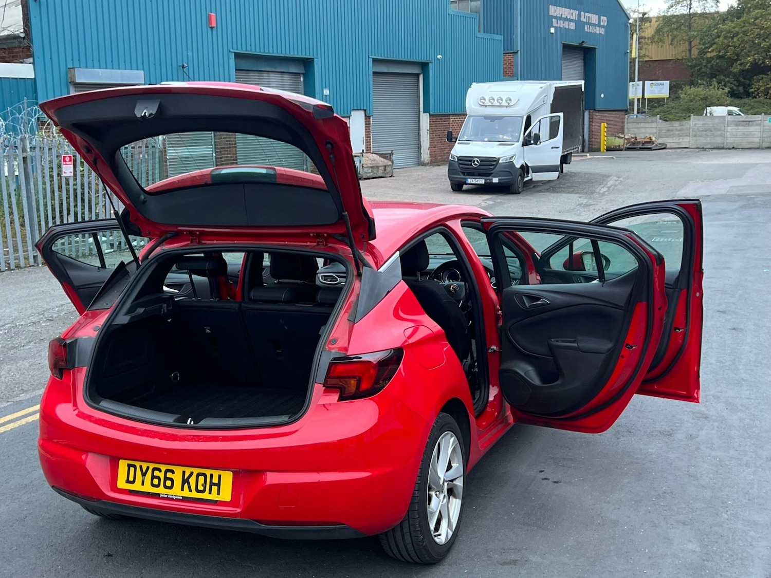 Used Vauxhall Astra 2016 for sale - 76364138: Photo 31