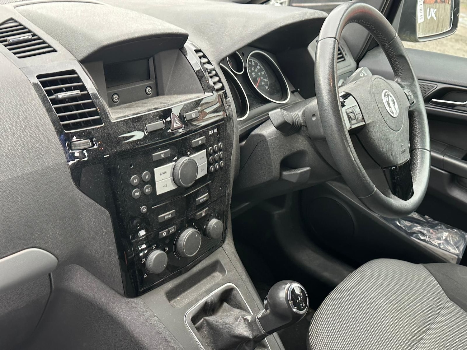 Used Vauxhall Zafira 2012 for sale - 76358392: Photo 29