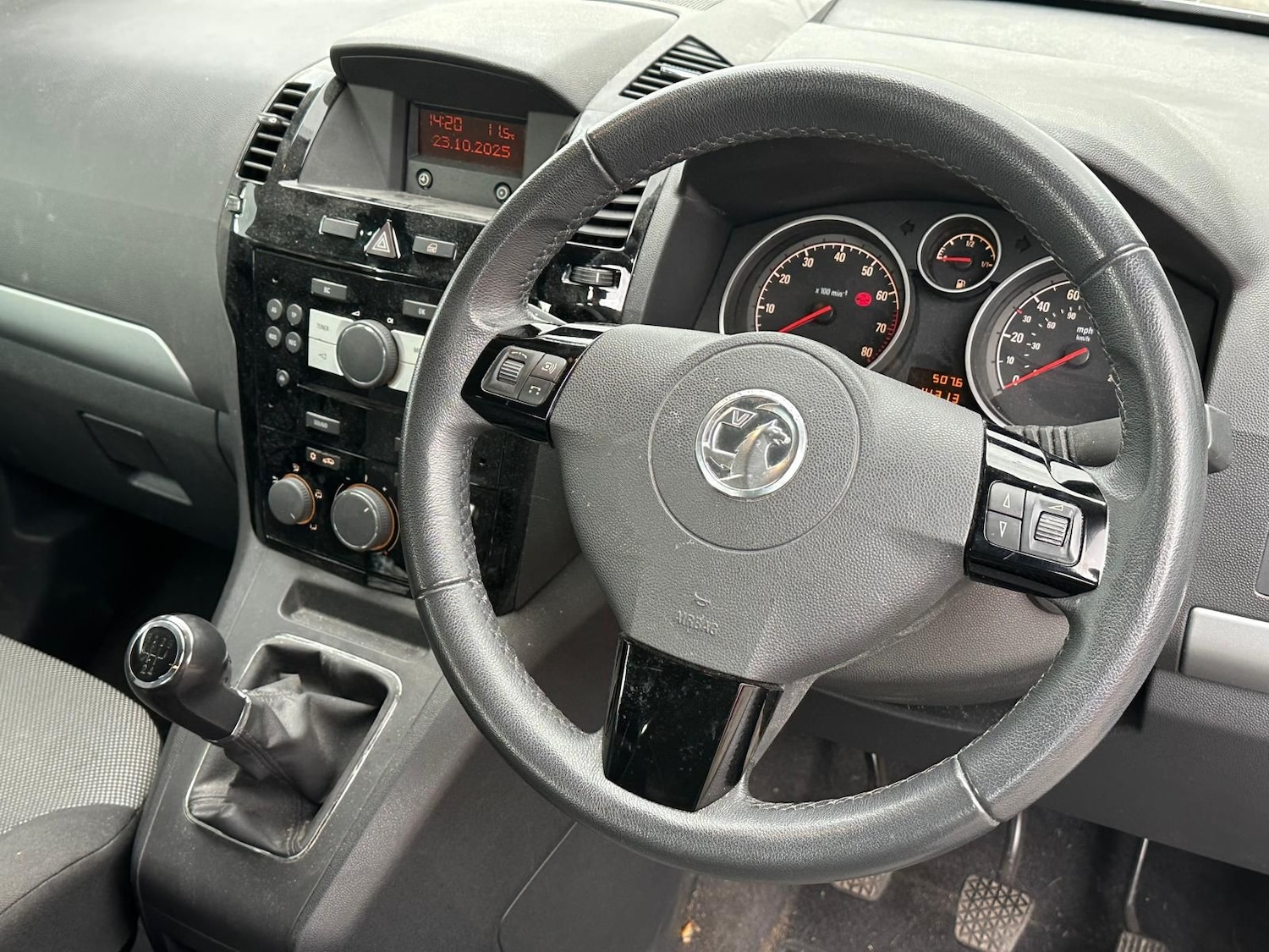 Used Vauxhall Zafira 2012 for sale - 76358392: Photo 31