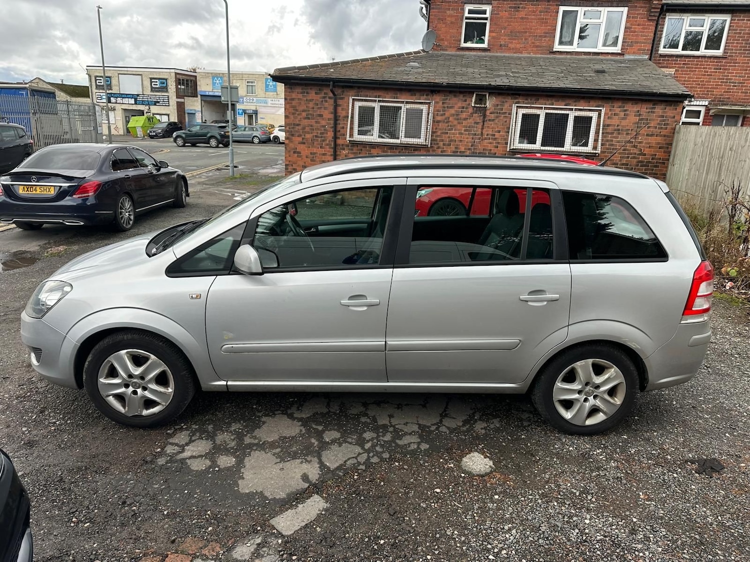 Used Vauxhall Zafira 2012 for sale - 76358392: Photo 7