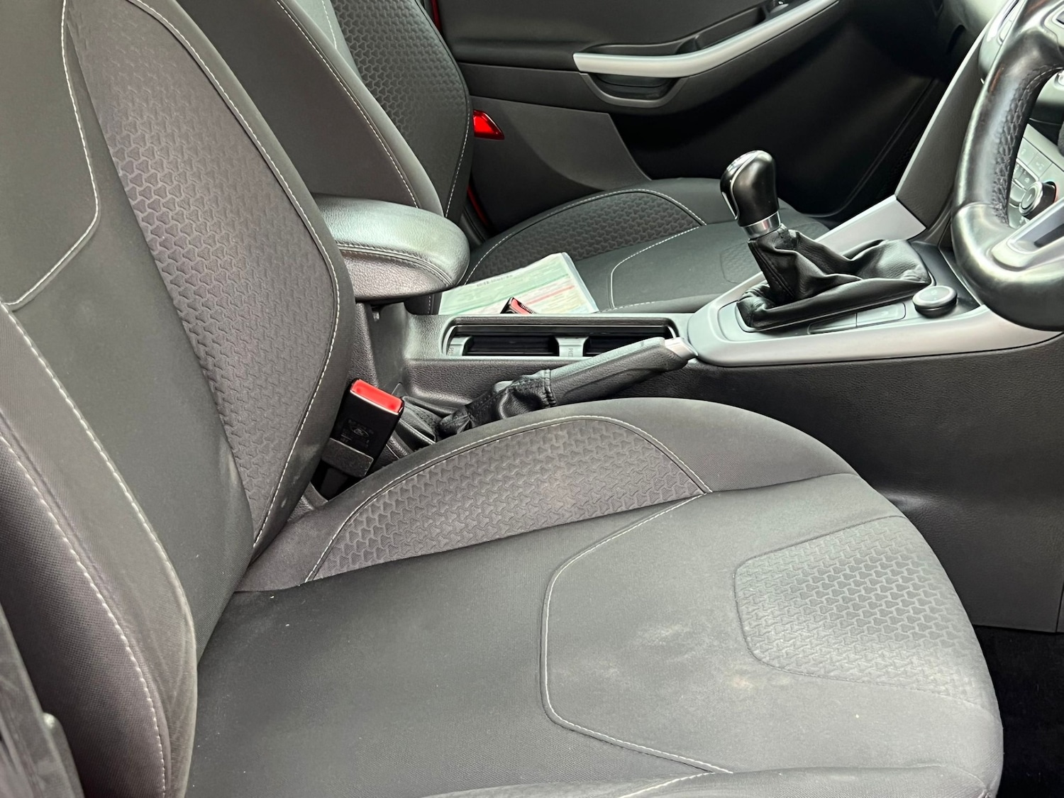 Used Ford Focus 2015 for sale - 76375447: Photo 13