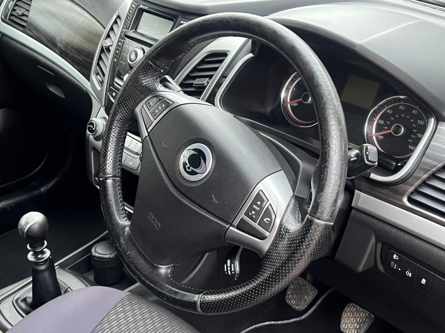 Used Ssangyong Korando 2014 for sale - 76364879: Photo 12