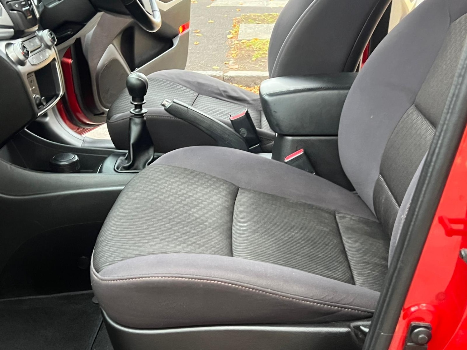Used Ssangyong Korando 2014 for sale - 76364879: Photo 17