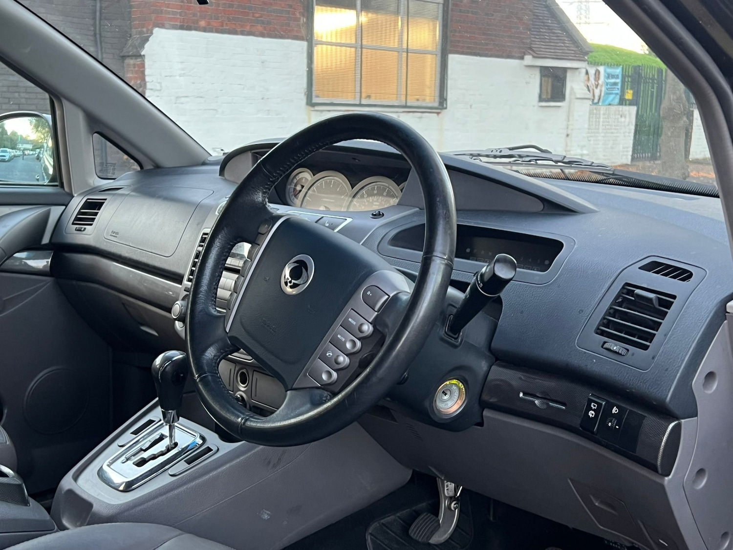 Used Ssangyong Turismo 2014 for sale - 76358413: Photo 16