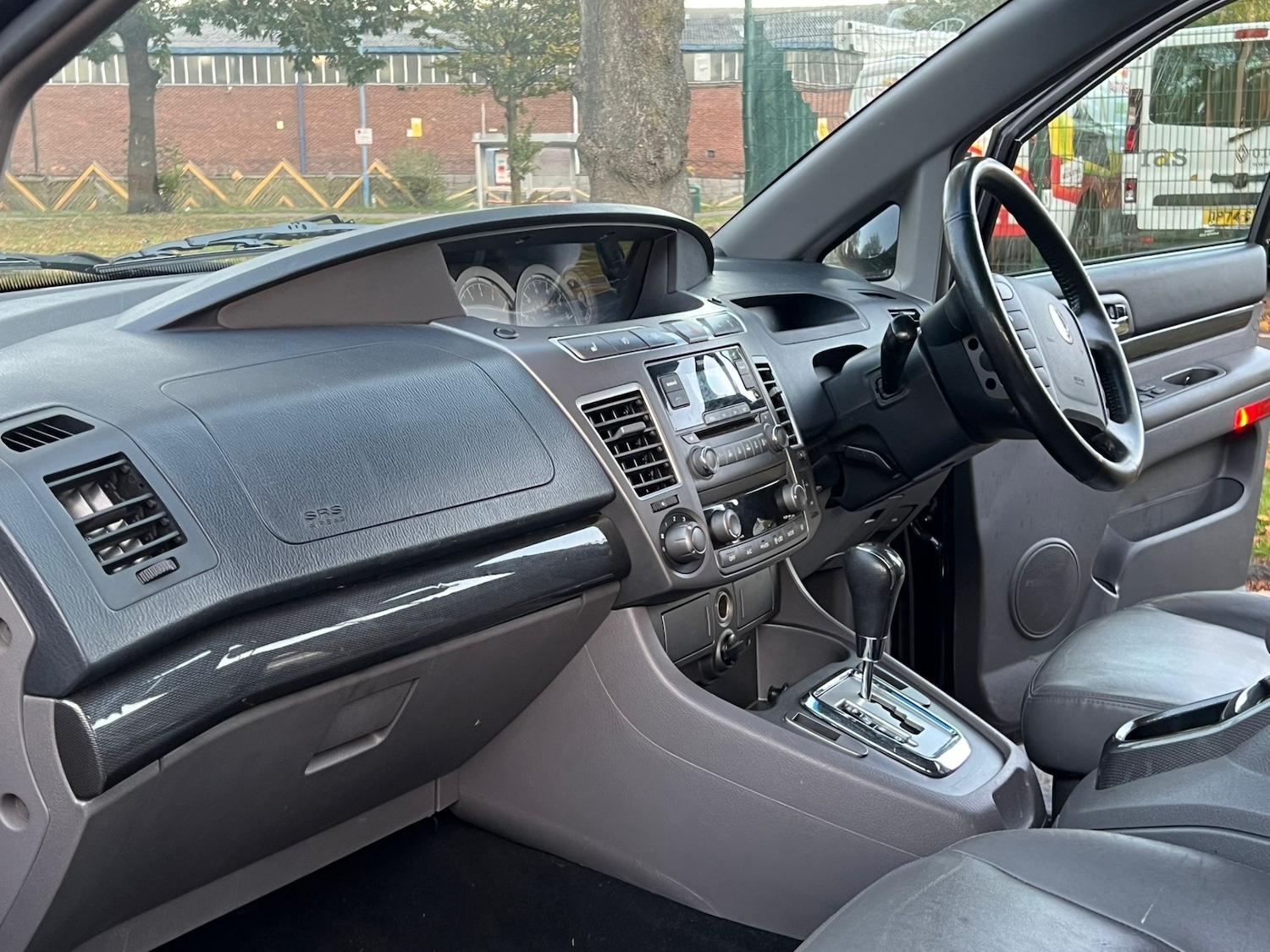 Used Ssangyong Turismo 2014 for sale - 76358413: Photo 20