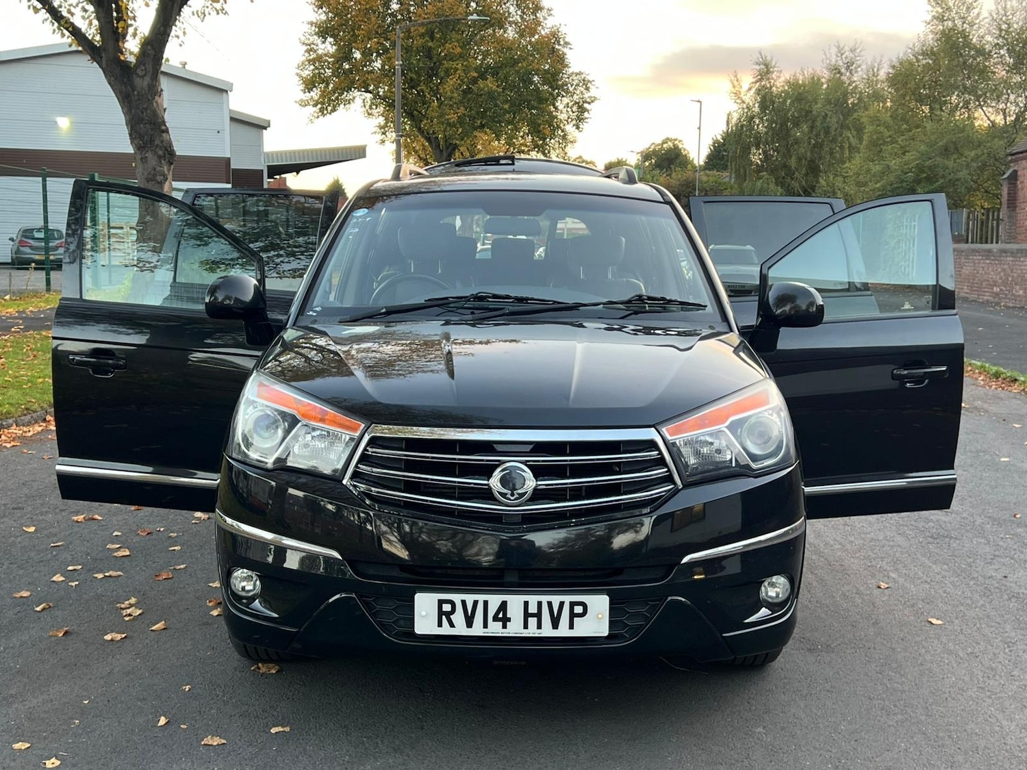 Used Ssangyong Turismo 2014 for sale - 76358413: Photo 29