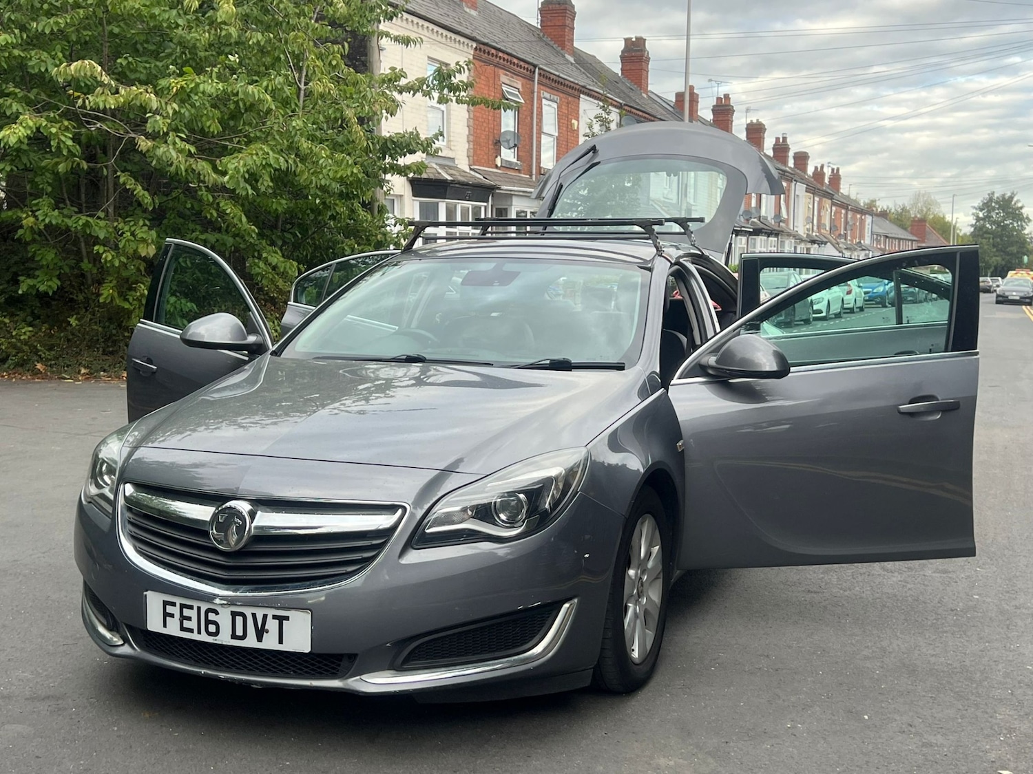 Used Vauxhall Insignia 2016 for sale - 76364852: Photo 1