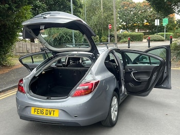 Used Vauxhall Insignia 2016 for sale - 76364852: Photo