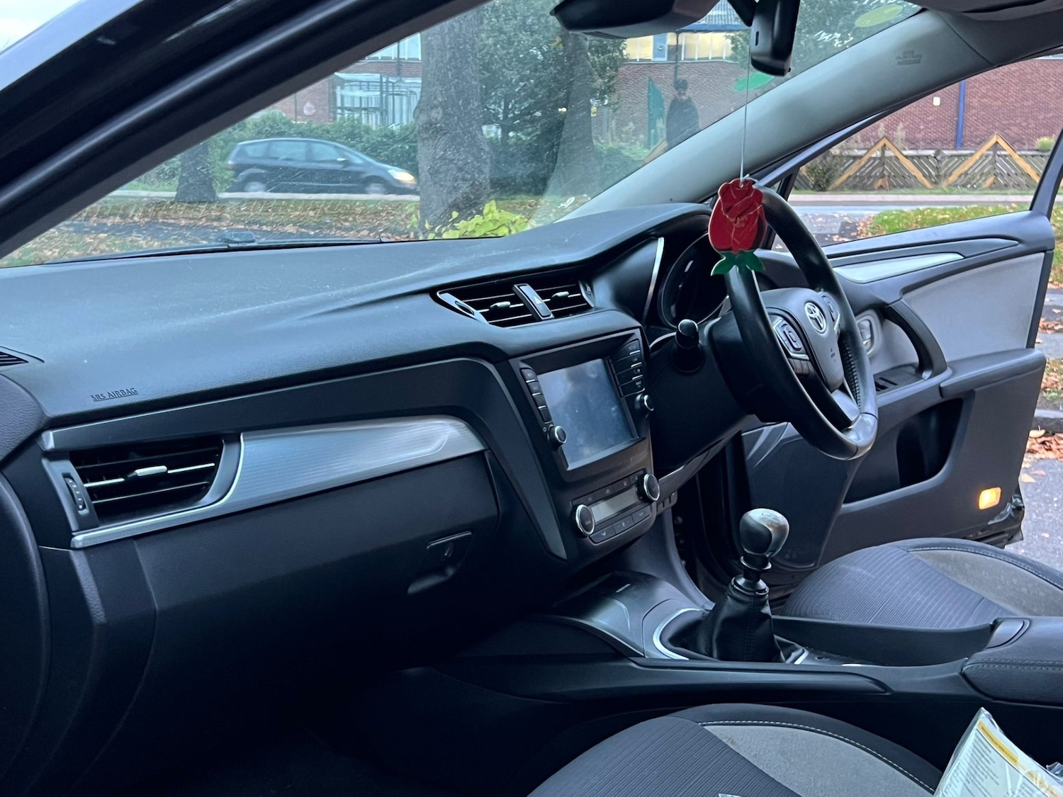 Used Toyota Avensis 2017 for sale - 76366775: Photo 9