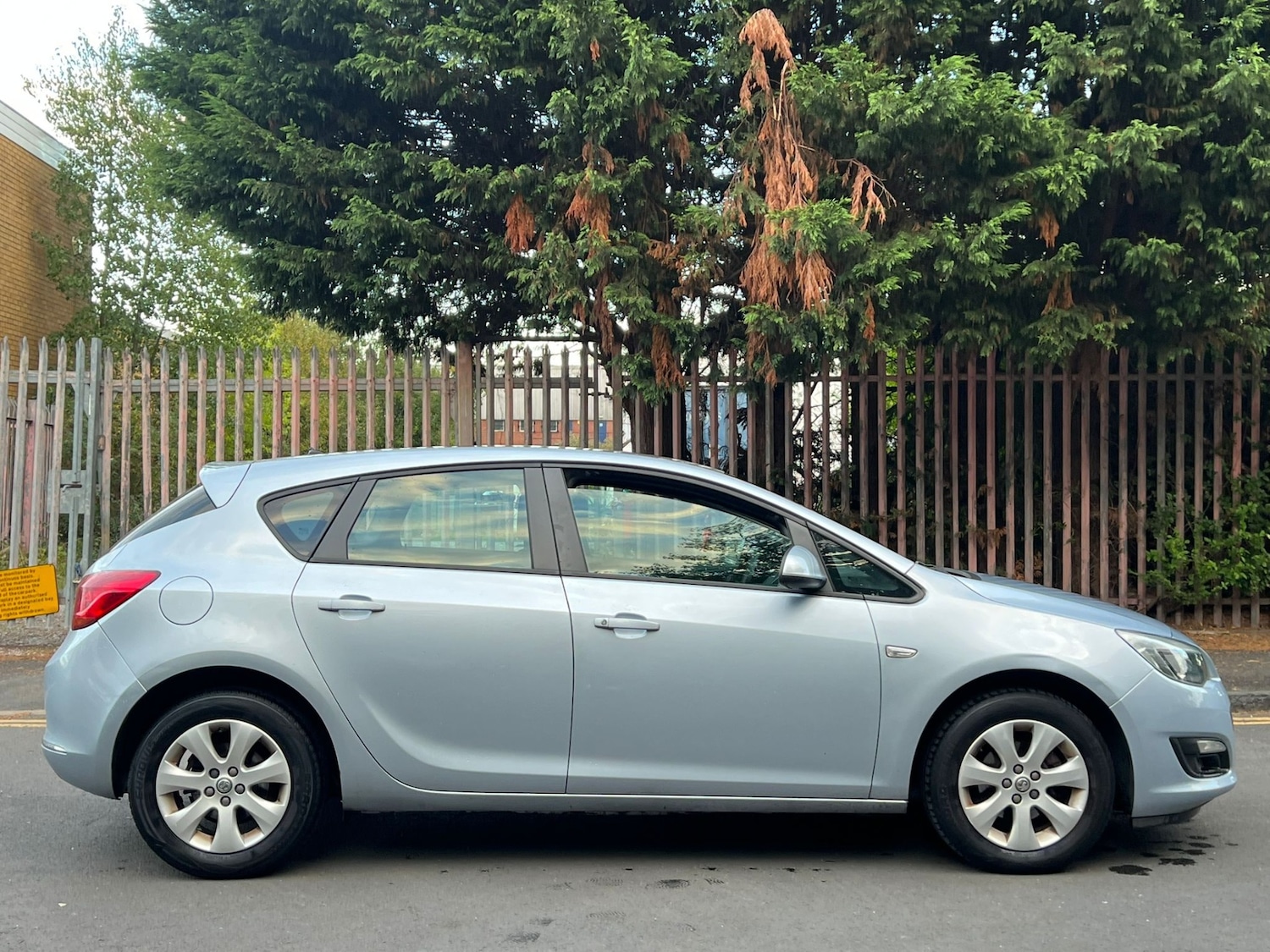 Used Vauxhall Astra 2014 for sale - 76375439: Photo 27