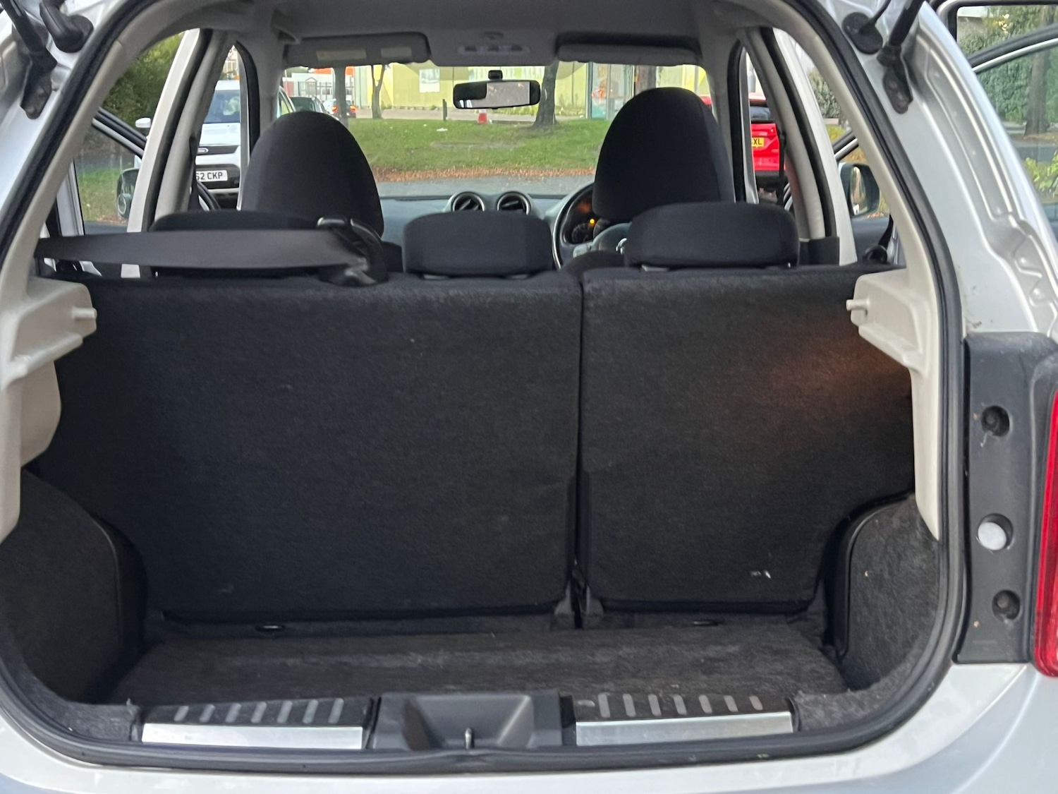 Used Nissan Micra 2011 for sale - 76371769: Photo 24