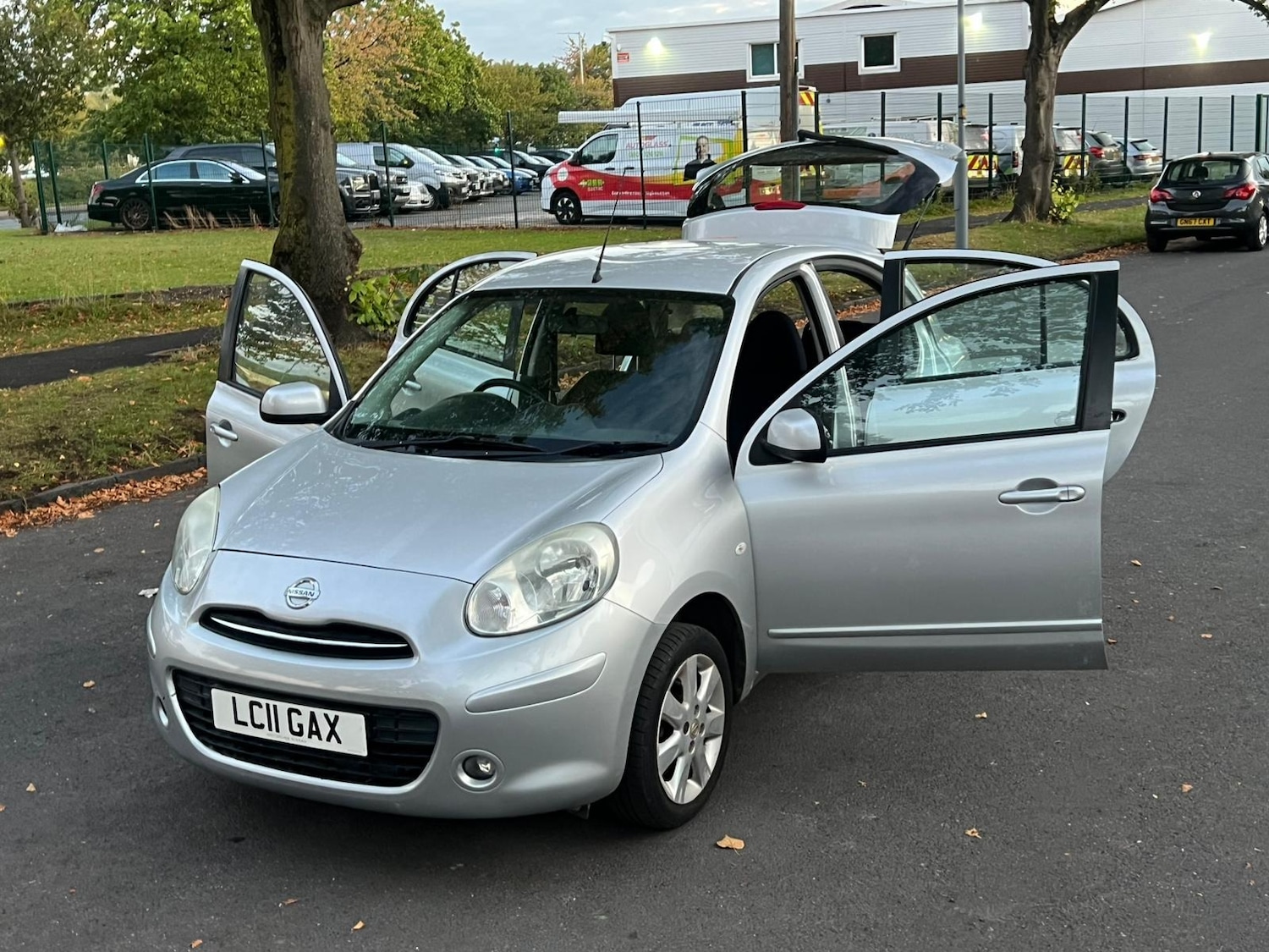 Used Nissan Micra 2011 for sale - 76371769: Photo 26