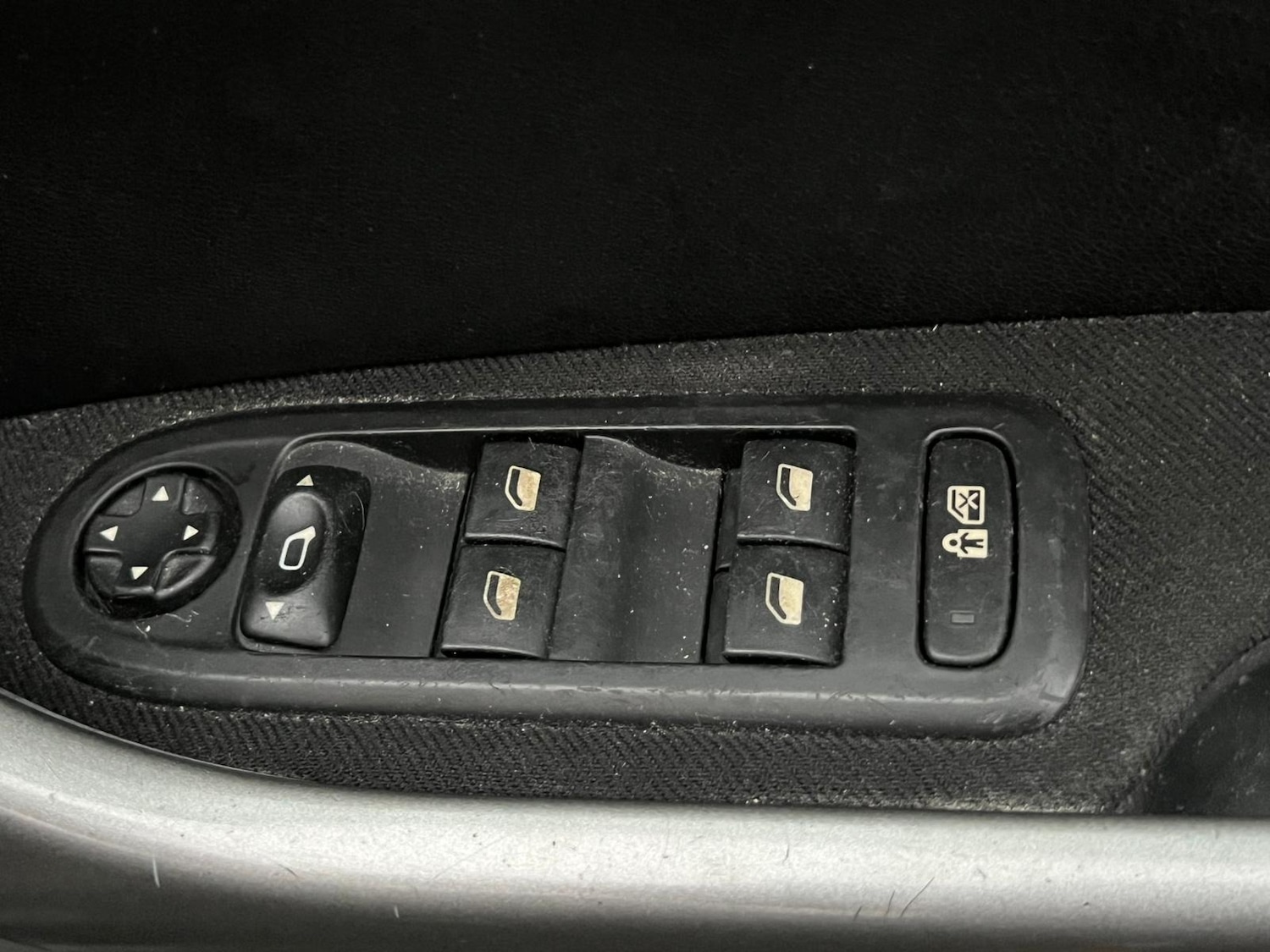 Used Peugeot 308 2010 for sale - 76364364: Photo 14