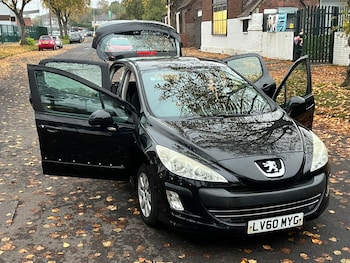 Used Peugeot 308 2010 for sale - 76364364: Photo