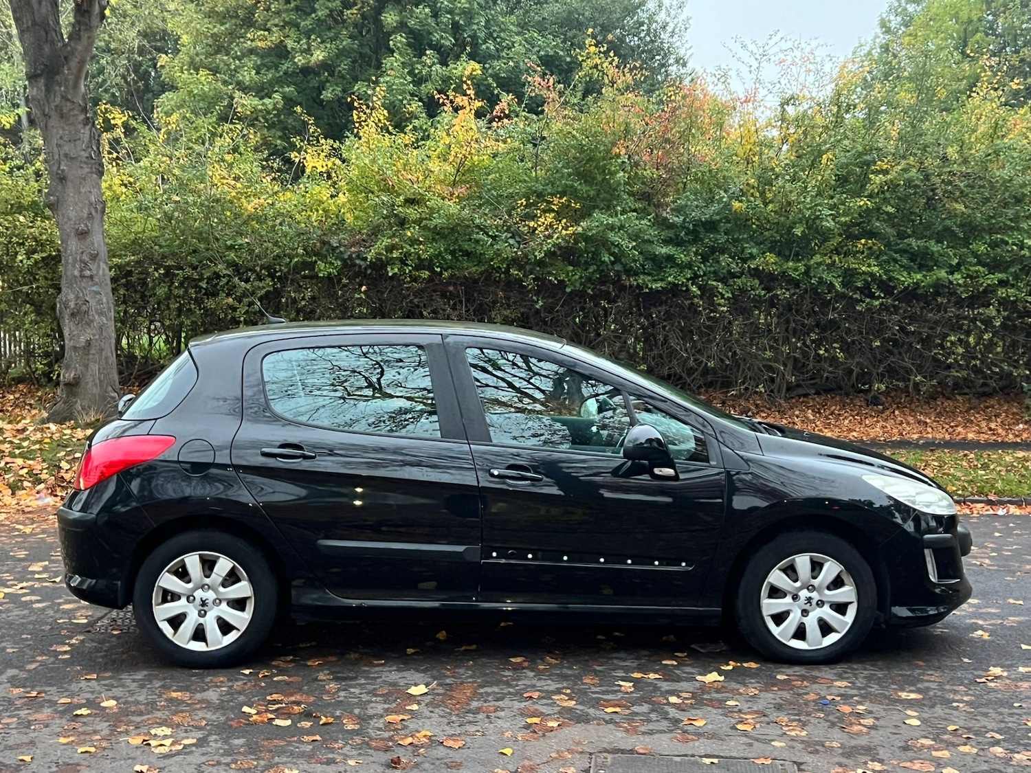 Used Peugeot 308 2010 for sale - 76364364: Photo 22
