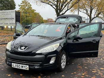 Used Peugeot 308 2010 for sale - 76364364: Photo
