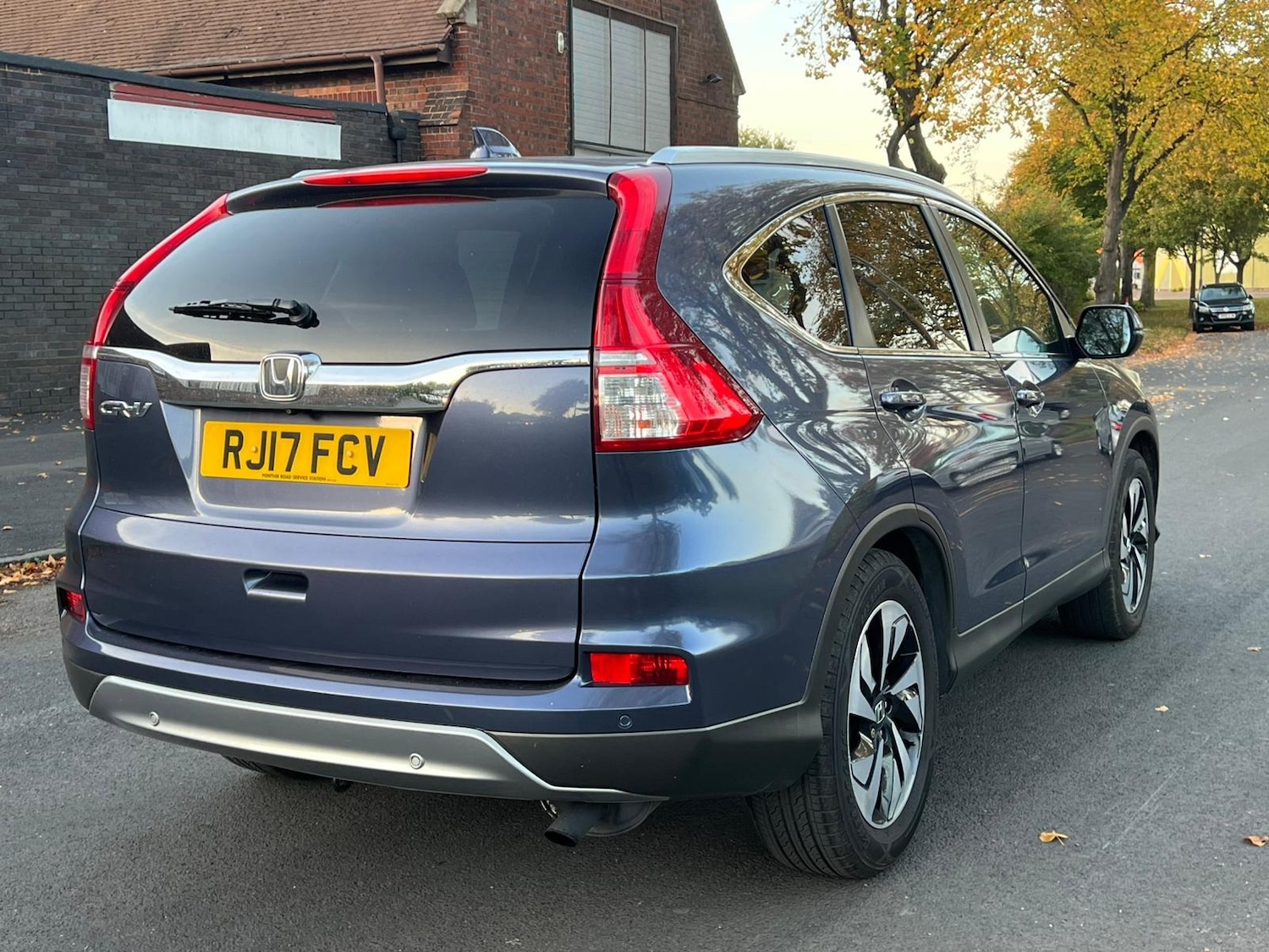 Used Honda CR-V 2017 for sale - 76365116: Photo 32
