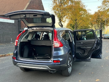 Used Honda CR-V 2017 for sale - 76365116: Photo