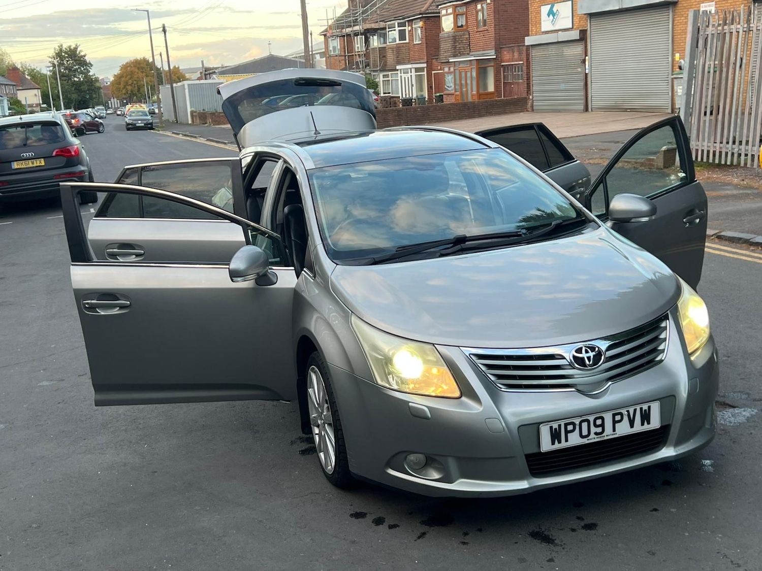 Used Toyota Avensis 2009 for sale - 76364273: Photo 23