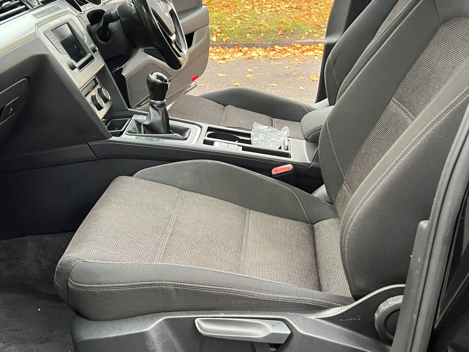 Used Volkswagen Passat 2015 for sale - 76358406: Photo 21