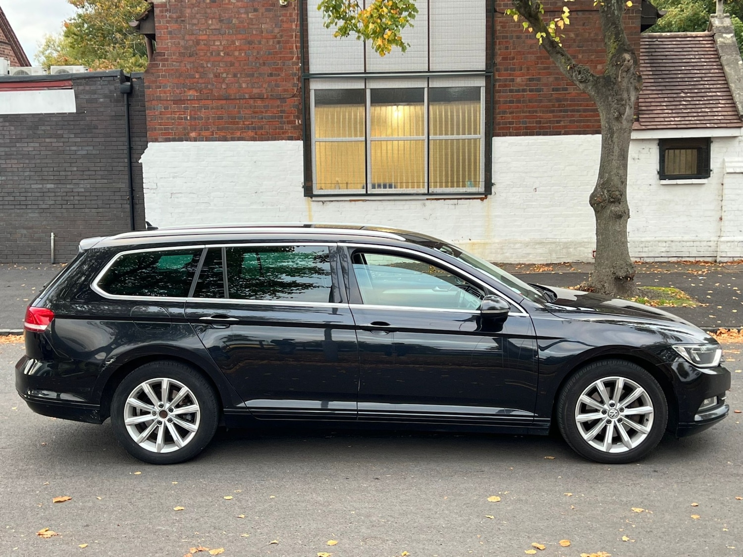 Used Volkswagen Passat 2015 for sale - 76358406: Photo 30
