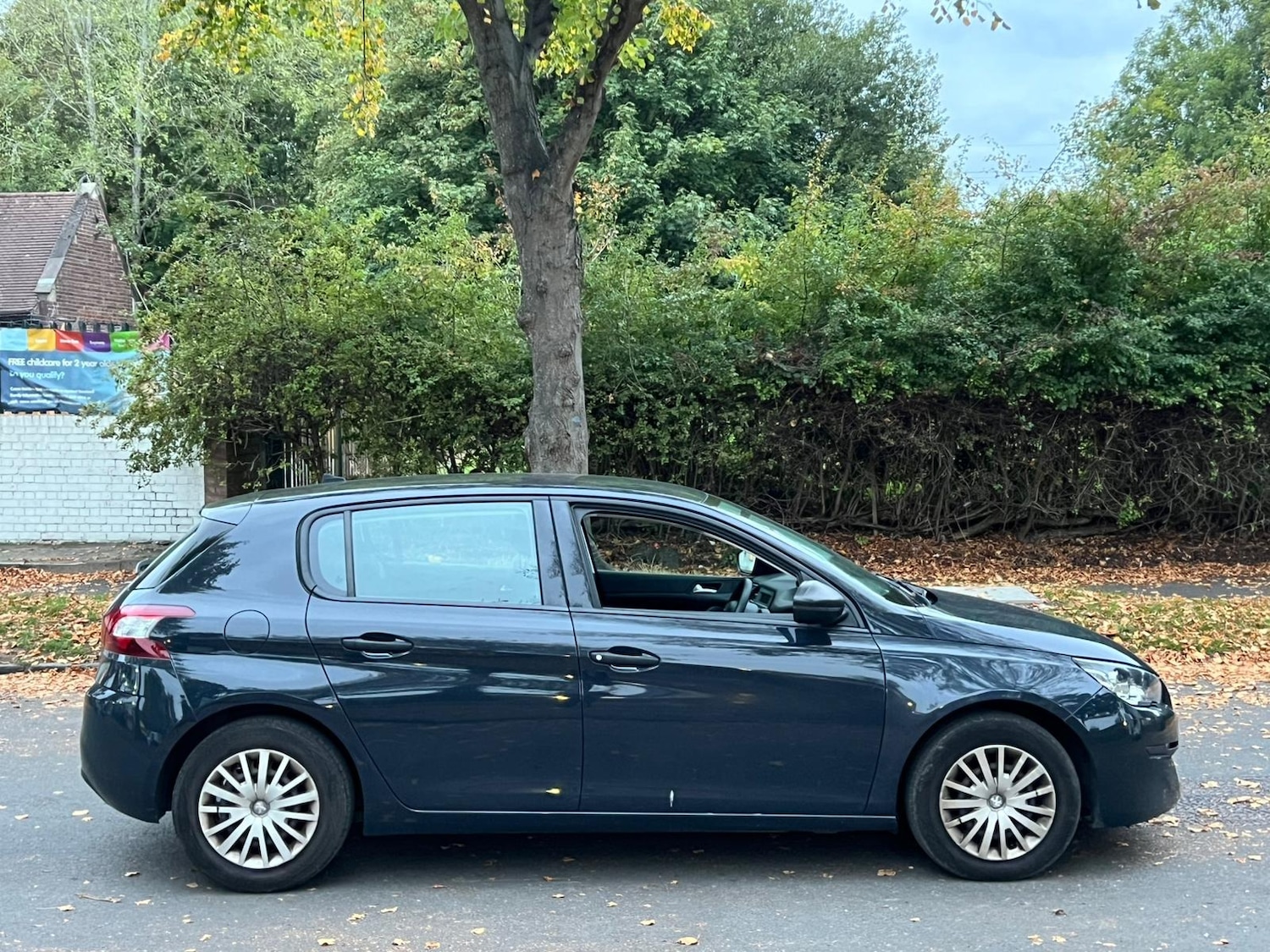 Used Peugeot 308 2016 for sale - 76371770: Photo 22