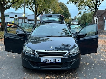 Used Peugeot 308 2016 for sale - 76371770: Photo