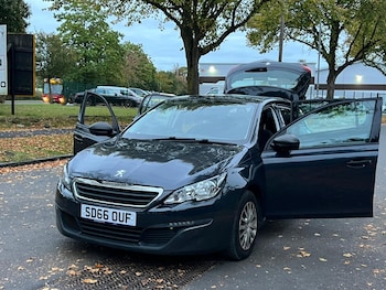 Used Peugeot 308 2016 for sale - 76371770: Photo