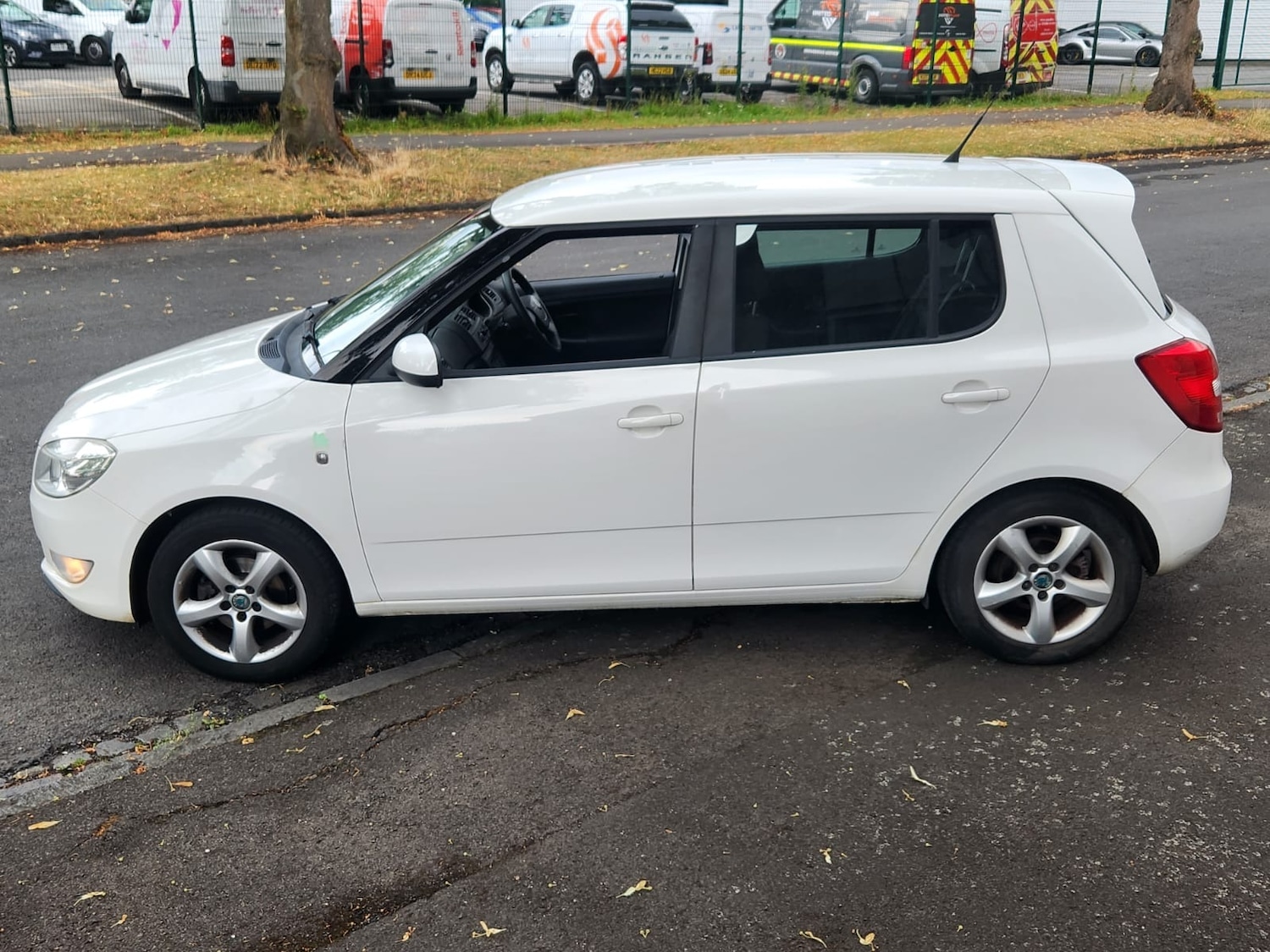 Used Skoda Fabia 2011 for sale - 76370014: Photo 7