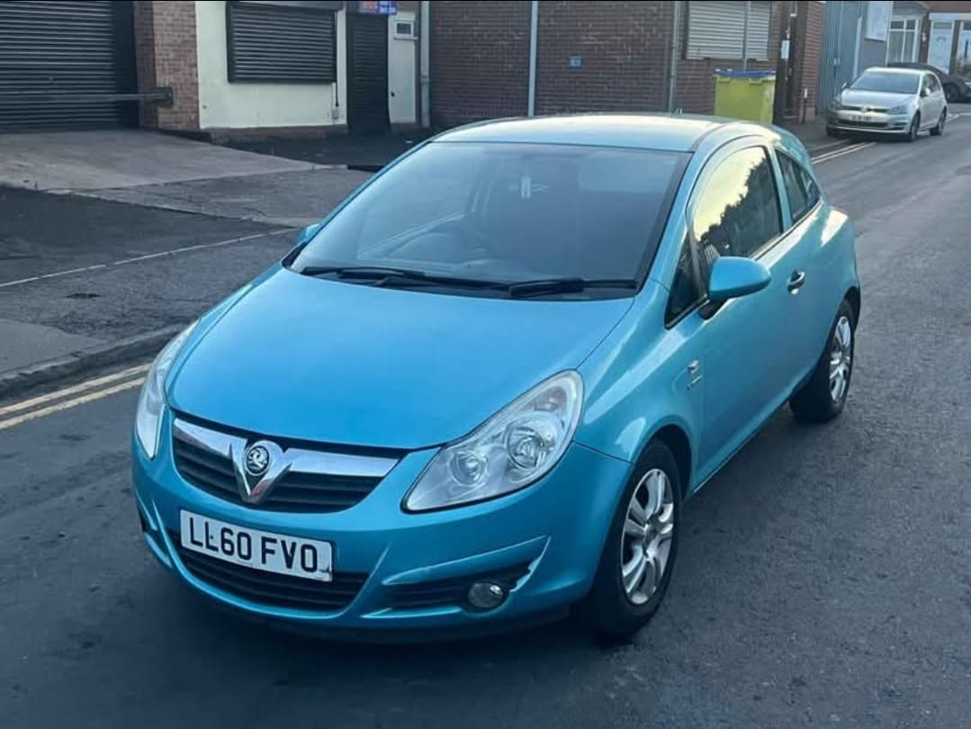 Used Vauxhall Corsa 2010 for sale - 76375056: Photo 4