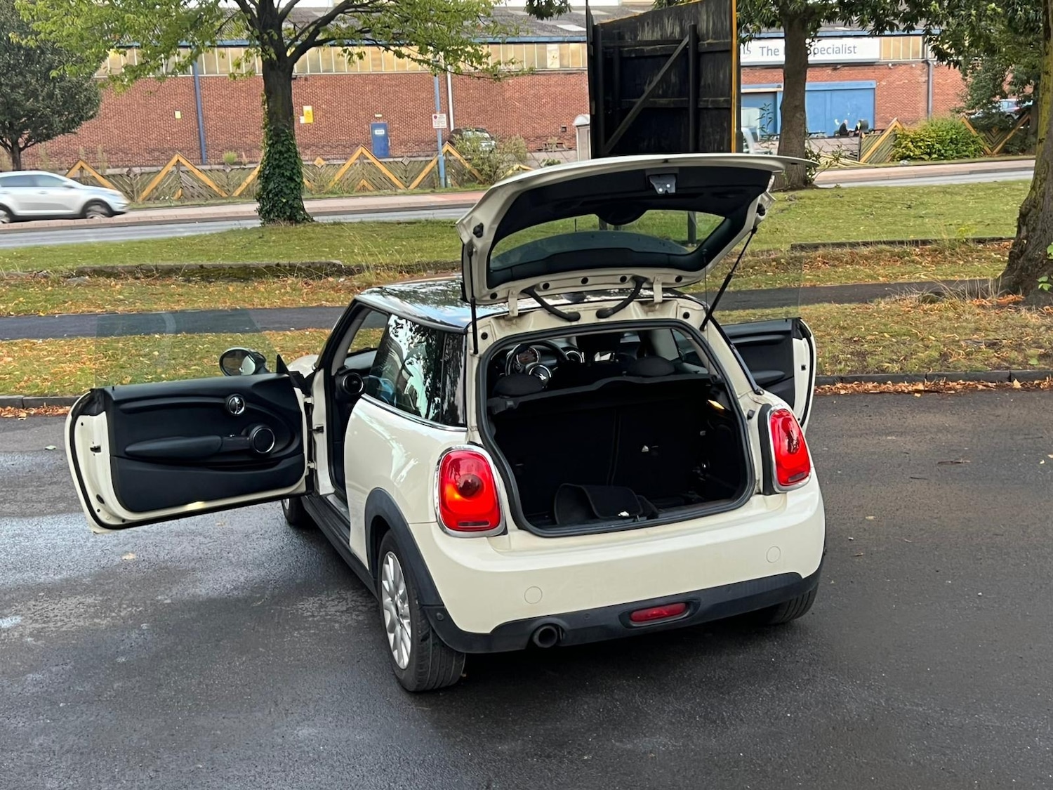 Used MINI Hatch 2014 for sale - 76371766: Photo 20