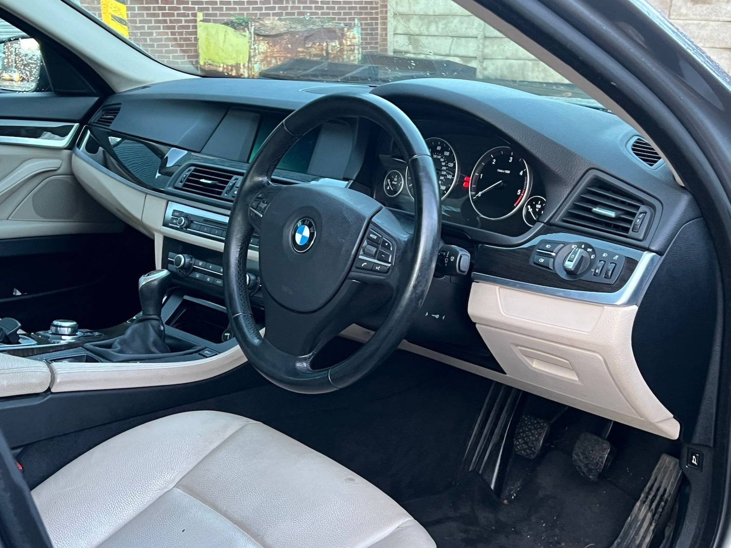 Used BMW 5 Series 2010 for sale - 76370027: Photo 11